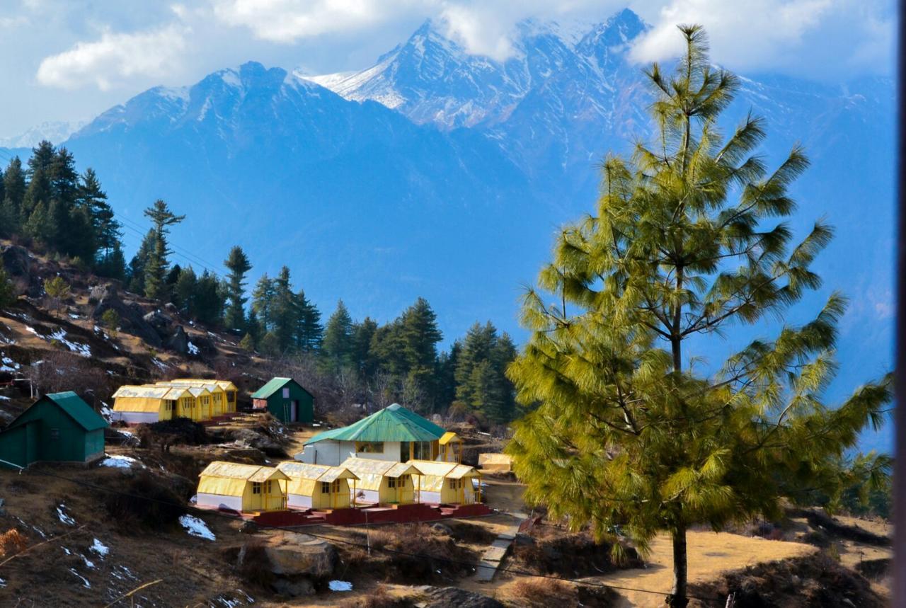 Auli Resort Joshīmath エクステリア 写真